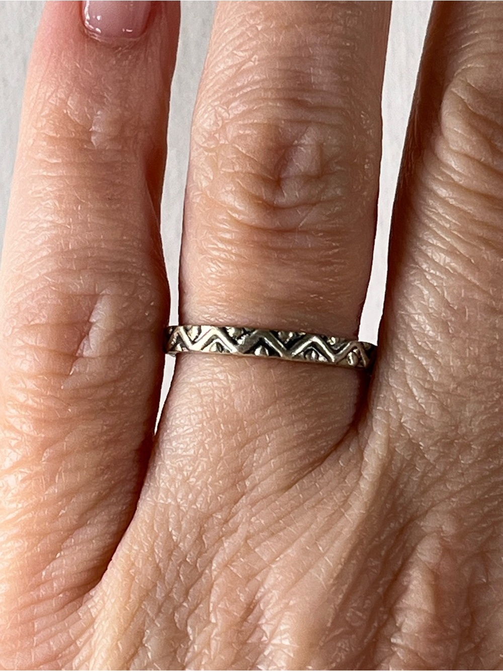 Solid Sterling Silver Dainty Stacker Band Ring Size 7 - Picture 5 of 7